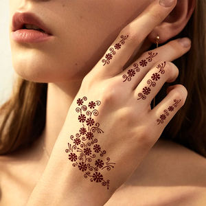 Adesivos de Tatuagem Temporária à Prova d'Água e Não Tóxicos com Padrões Sensuais em Fundo Branco para Corpo - Product Image 5