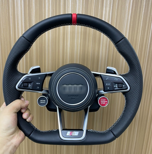 Vente en gros en usine-adaptation de volant multifonctionnelle <span class=keywords><strong>audi</strong></span> R8 <span class=keywords><strong>audi</strong></span> A3 A4L A5 A6L A7 A8 Q5 Q3 universel - Product Image 4