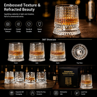 Verres à whisky en cristal rotatifs en gros, 8 motifs disponibles, design avec support métallique, parfaits pour les cadeaux et l'utilisation en bar.
