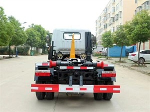 Camión de Basura con Gancho Elevador Dongfeng Mini 4X2 LHD/RHD de la Mejor Relación Calidad-Precio para la Recolección de Residuos Residenciales - Product Image 5