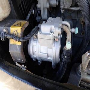 SY55รถตักตีนตะขาบไฮดรอลิก5ตันถังขุดมือสองจากประเทศจีน - Product Image 6