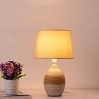 Lampe de table décorative en céramique minimaliste moderne avec abat-jour en tissu pour chambre à coucher, chambre d'hôtel, éclairage de mariage 220V