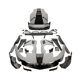 ชุดแต่งคาร์บอนไฟเบอร์แบบฟอร์จบางส่วนสไตล์ MSY สำหรับ Ferrari 812 GTS ประกอบด้วยกันชน ฝาครอบเครื่องยนต์ สปอยเลอร์ บังโคลน และสเกิร์ตข้าง - Product Image 1