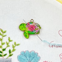 Dessin animé en forme de tortue émail aiguille magnétique Minder accessoire de couture pour bricolage artisanat broderie et point de croix