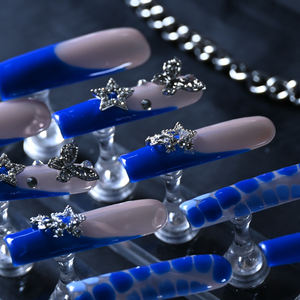 Uñas postizas de lujo de acrílico, largas, con forma de ataúd, coloridas, de cobertura completa, hechas a mano, con pedrería de estrellas, precio de fábrica al por mayor - Product Image 2