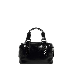 Bolso de Hombro Retro Negro con Tachuelas, Estilo Vintage Boston con Detalles Metálicos, Bolso Satchel Moderno para Uso Diario - Product Image 1