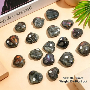 Cuore di <span class=keywords><strong>Labradorite</strong></span> Naturale Viola all'Ingrosso, Intaglio in <span class=keywords><strong>Cristallo</strong></span> Lucidato, Cuore Voluminoso di <span class=keywords><strong>Labradorite</strong></span> per Guarigione e Decorazione - Product Image 2