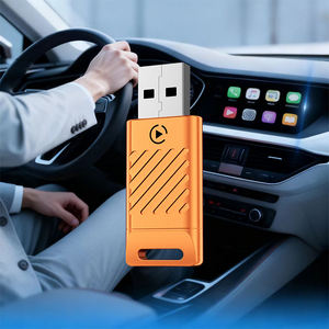 Adaptador Inalámbrico 2 en 1 CarPlay y Android Auto, Mini Portátil Naranja, para Conectividad en el Automóvil - Product Image 1