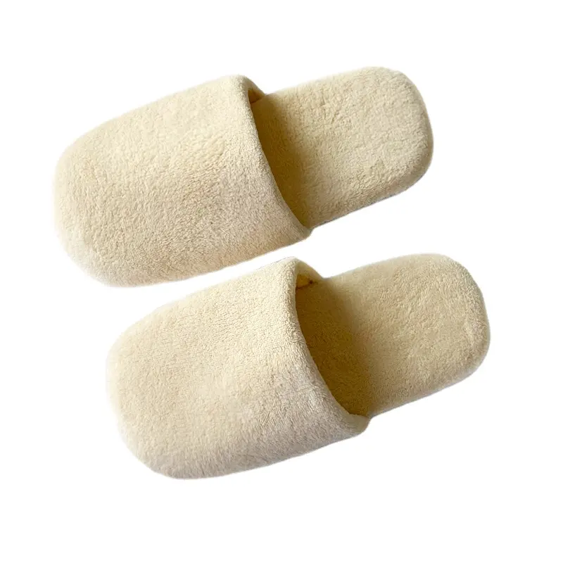 Wholesale Upscale Hotel Amenity Set Non-Slip Plastic Bread Slippers Disposable and Disposable Slippers for Hotel Guests