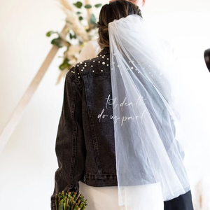 Custom Text Embroidery Logo Plus Size <b>Women</b> Pearl Denim <b>Jacket</b> Long Sleeve Beads <b>Women</b> Denim <b>Jacket</b> <b>Spring</b> and Autumn Coat - Product Image 4