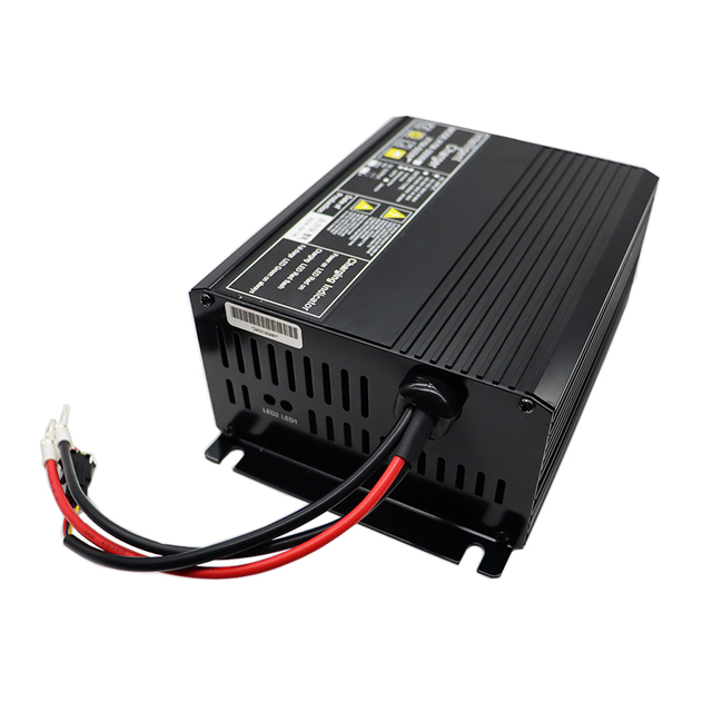 600W on Board Charger 12v 25a 30a Lifepo4 Charger 48v 10a for Walk-behind Mowers Battery Charger