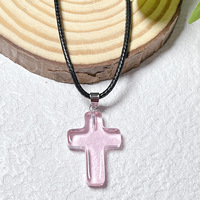 Collier tendance DIY style européen et américain, pendentif croix mode, cordon en cuir avec cristal naturel, chaîne de clavicule, accessoire transfrontalier