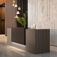 Table console de hall d'hôtel moderne haut de gamme - Base en bois massif, plateau en marbre avec rangement fonctionnel