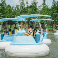Bateau tamponneur gonflable coloré pour piscine, électrique à batterie, pour le nettoyage et des jeux aquatiques amusants pour adultes et enfants
