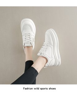 Chaussures de course <span class=keywords><strong>blanches</strong></span> haute définition pour femmes confortables en cuir plat décontracté <span class=keywords><strong>Tennis</strong></span> Van vente en gros de chaussures de petite taille à la mode - Product Image 2