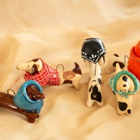 Petit MOQ, Luxe, Garantie 2 ans anti-ternissement, Rétro, Plaqué or 18 carats, Étanche, Breloque bijou chien dessin animé délicat pour cadeau de Noël