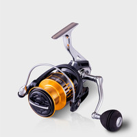 Moulinet de pêche en métal de la série 2000-7000 Utilisation gauche/droite pour la pêche à la mouche Surf Alliage d'aluminium durable pour la rivière