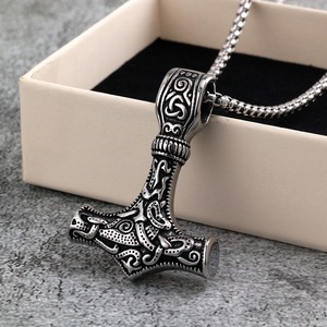 Collar con colgante de martillo de Thor de acero inoxidable estilo vikingo nórdico Yunnique, amuleto para hombre, regalo, joyería, accesorio de moda - Product Image 4