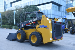 XCMG resmi 1 Ton <span class=keywords><strong>Skid</strong></span> Steer XC7-SR10 Epa Ce Cina mesin diesel selip Steer Mini - Product Image 5