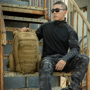 Sac à dos tactique AYPPRO 45L, imperméable 900D, sac d'assaut 3 jours avec port d'hydratation, faible MOQ, logo personnalisé, sac à dos utilitaire d'extérieur - Product Image 3
