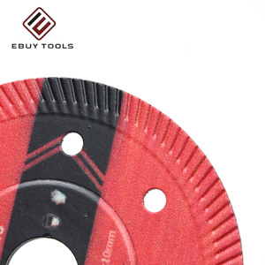 Lame de scie diamantée brasée sous <span class=keywords><strong>vide</strong></span> de haute qualité 115 mm 125 mm, qualité industrielle, pour la découpe de céramique Dekton, carrelage et porcelaine, OEM - Product Image 4