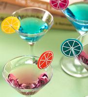 Marqueurs à vin en silicone, accessoires de bar pour identifier les boissons à la maison ou en plein air pour les anniversaires, les mariages et les enterrements de vie de garçon, 8 pièces