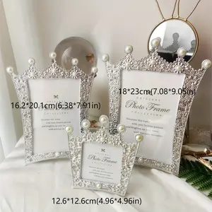 Plastic Frame 3*3 4*6 5*7in Silver Color Crown Pearl Picture Frame With European Style Wedding Gift