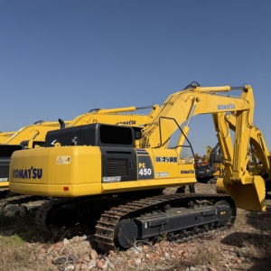 Excavatrice sur chenilles Komatsu PC450 de 45 tonnes, économique et robuste, en bon état, faible nombre d'heures de fonctionnement, pour l'exploitation minière - Product Image 2