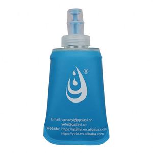 Botella deportiva de material seguro y suave, de varias capacidades, para deportes. - Product Image 3