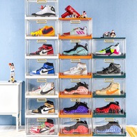 Boîte à chaussures empilable transparente directe d'usine stockage étui à chaussures magnétique en plastique acrylique transparent boîte à chaussures baskets transparente