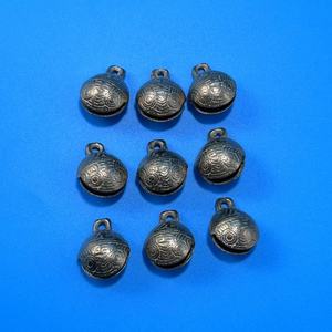 Campanas de cobre al por mayor de fábrica, campanas para mascotas, campanas para perros, campanas con cabeza de tigre, joyería de latón, accesorios de joyería DIY. - Product Image 2