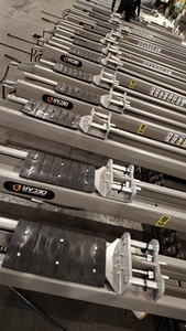 Elevador de coche de suelo transparente de dos postes de liberación Manual de dos lados con CE 4T Elevación de coche 2 columnas Smart Vertical Clear Floor Gantry Car - Product Image 4