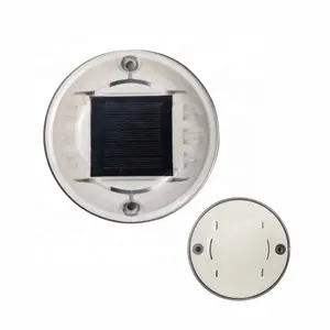 Best Quality round Plastic Solar Road Studs IP68 Waterproof Cat Eyes Road Marker with Reflector White at an Price