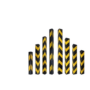 Protection d'angle en caoutchouc anti-collision réfléchissante à bords arrondis Modèle 10 pour garages souterrains - Product Image 1