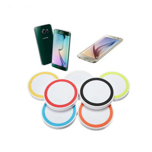 แท่นชาร์จไร้สายแบบพกพาบางเฉียบ รองรับ Quick Charge 2.0 กำลังไฟ 10W ใช้ได้กับ <span class=keywords><strong>iPhone</strong></span> ทุกรุ่น - Product Image 2