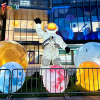 Modèle d'astronaute gonflable de 3 m en tissu Oxford avec éclairage LED, ventilateur intégré, alimentation par prise, résistant aux intempéries, personnalisable