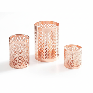 Elegante Metal decorativo latón vela flotante té luz soporte contenedor precio asequible diseño elegante para la decoración del hogar - Product Image 1