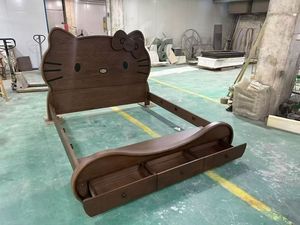 <span class=keywords><strong>Lit</strong></span> en bois massif finition noyer, style bois massif antique, idéal pour les petits espaces, design minimaliste moderne, design « Hello Kitty » pour enfants - Product Image 4