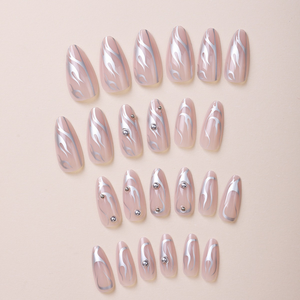 <span class=keywords><strong>Uñas</strong></span> Postizas Plateadas con Diseño <span class=keywords><strong>de</strong></span> <span class=keywords><strong>Llama</strong></span>, Adornadas con Pedrería, con Brillo y Patrón <span class=keywords><strong>de</strong></span> <span class=keywords><strong>Fuego</strong></span>, para Uso Diario - Product Image 3