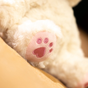 Peluche chat Devon Rex blanc, <span class=keywords><strong>chaton</strong></span> en fourrure bouclée moelleuse avec patte brodée, cadeau pour filles et décoration de chambre - Product Image 6
