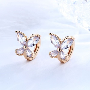 Pendientes de Mariposa con Circonita Cúbica AAA y Baño de Oro de 18K, Modernos y a la Moda, para Niñas, Joyería para Bodas, Gran Venta - Product Image 3