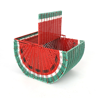 Fabricant de gros panier de pique-nique tissé à la main Rectangle pastèque PE rotin tissé coloré panier de rangement poignée pivotante couvercle