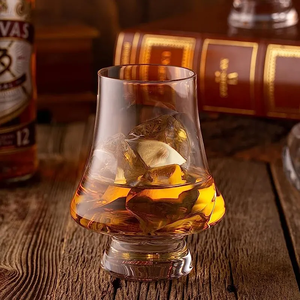 Bicchieri da Degustazione di Whisky Bourbon in Cristallo di Alta Qualità, Personalizzabili, con Bordo Stretto, per Degustazione di Whiskey Pesante - Product Image 2