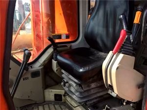 Mini-excavatrice sur chenilles Doosan DH225 d'occasion, modèle 2018, 96% neuve, puissance 110 kW, poids opérationnel 21500 kg, moteur Doosan DB58TIS, 1,28 m - Product Image 5