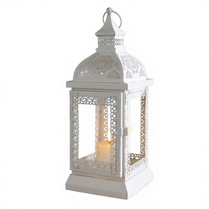 Linterna colgante de Metal blanco de diseño marroquí hermoso hogar decorativo para festivales fábrica al por mayor Navidad para vela de madera - Product Image 1