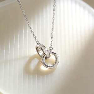 Collier personnalisé en argent 925 oxydé avec nom et pierre de naissance, finition antique, cadeau significatif pour elle - Product Image 1