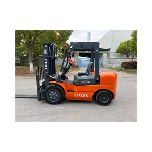 Chariot élévateur HELI d'occasion 3 tonnes, compact, bon état, fonctionnement réactif, prêt à l'emploi - Product Image 1