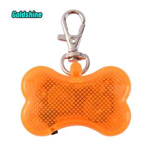 <span class=keywords><strong>Collar</strong></span> de perro con luz <span class=keywords><strong>LED</strong></span>, etiqueta de identificación impermeable para mascotas, seguridad para caminar de noche con diseño de hueso, pulsera promocional para perros - Product Image 6
