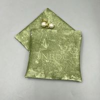 Sac de rangement en velours vert de qualité supérieure, directement de l'usine, pour bijoux, boucles d'oreilles, colliers, cosmétiques, sac de transport, avec logo d'entreprise