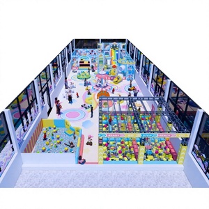 Área de Juegos Interior con Piscina de Pelotas, Tobogán y Estructura de Escalada, Material PP, Solución Completa para Proyectos - Product Image 1